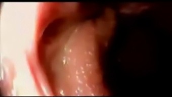 યોનિમાં તીવ્ર સેક્સ અને આંતરિક સ્ખલન