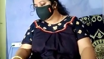 Indian Mature Wife Gets Naughty In 60fps