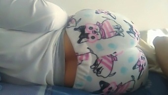 Homemade Video Of Stepson Fucking Stepmom'S Big Latina Ass