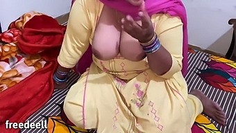 A Plump Pakistani Lass And An Indian Lad Engage In Homemade Intimacy