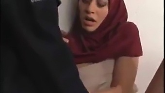 Arabic Mature Beauty And Her American Lover'S Passionate Encounter