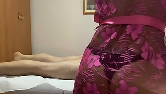 Enjoy A Relaxing Handjob Massage With A Real Hand