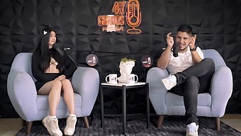 Sensual Latina Beauty Catsara In A Steamy Solo Show