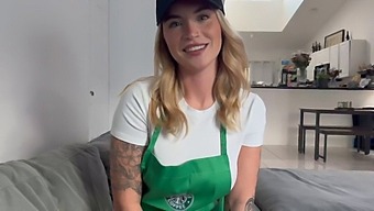 Barista With A Perfect Body Cheats On Her Boyfriend At Work